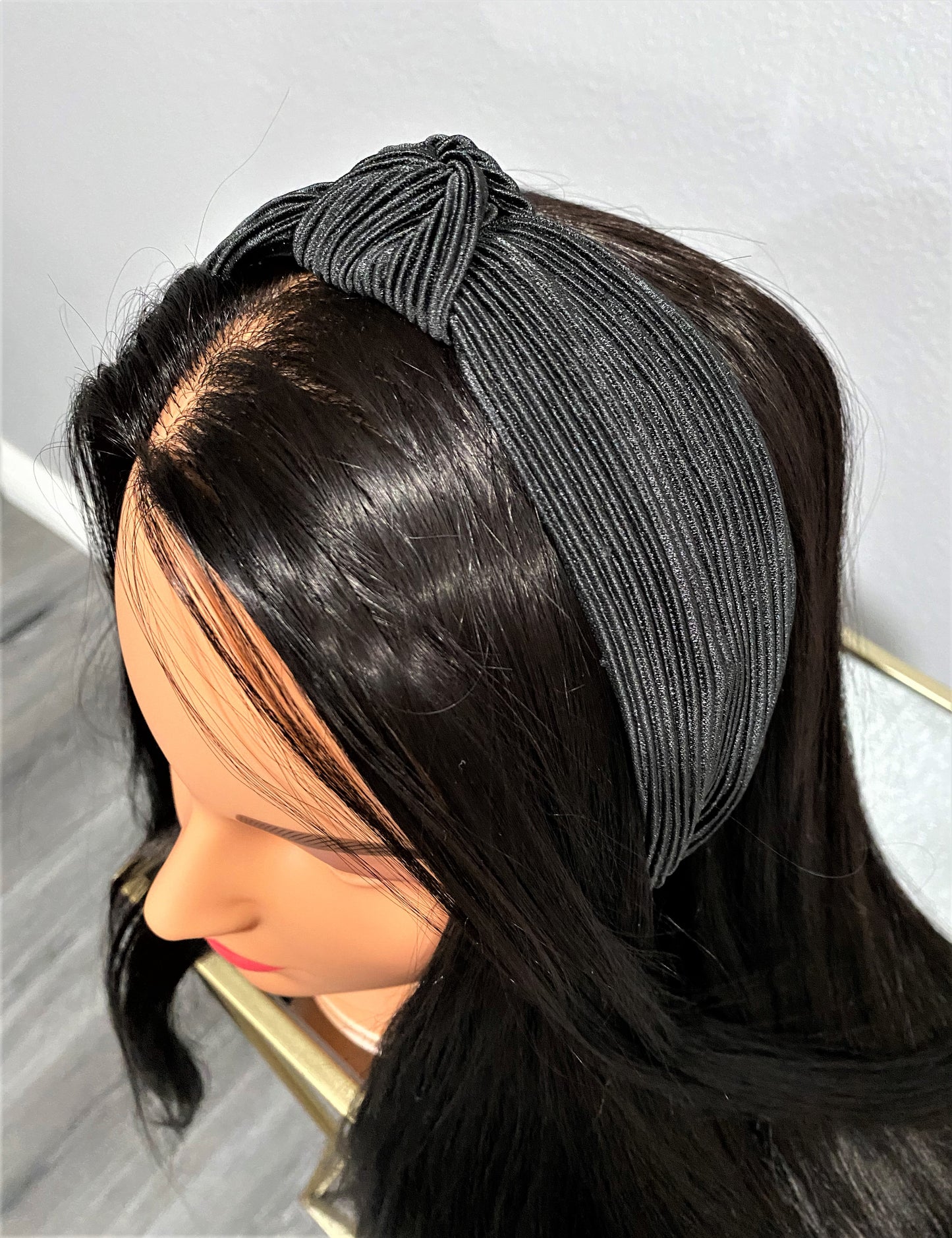 Black Bun - Headband